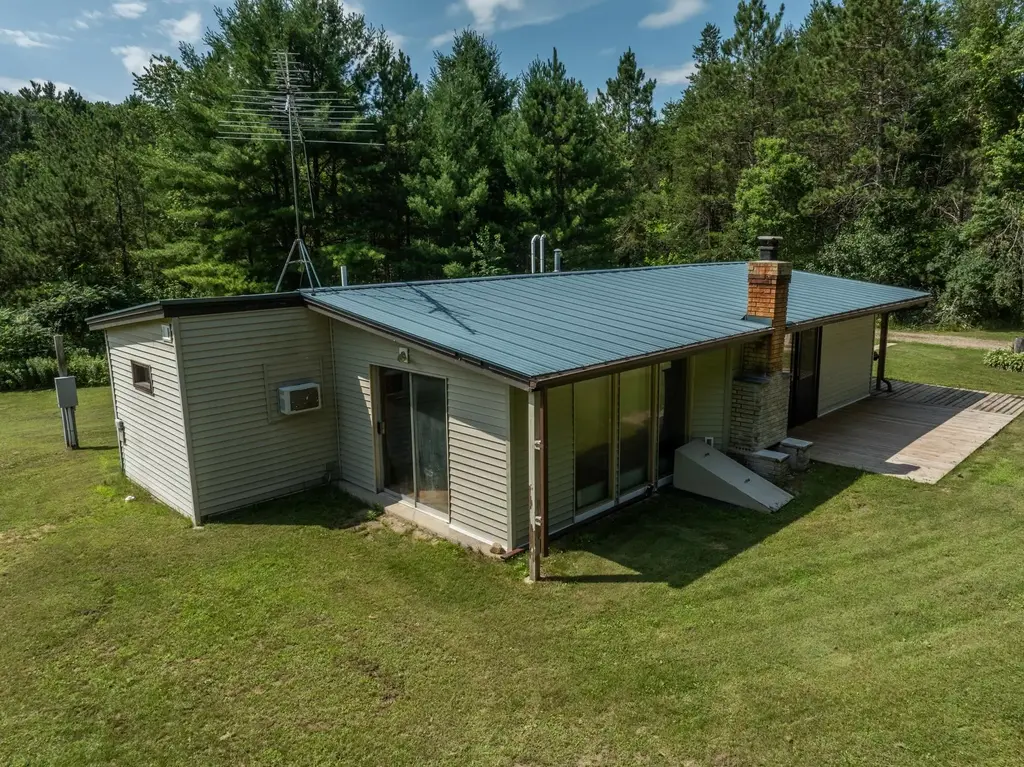 12220 Lonzo Ln, White Lake