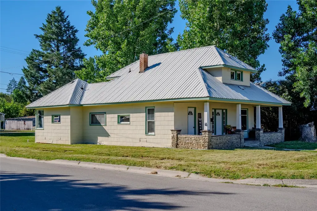 322 Nevada Avenue, Libby