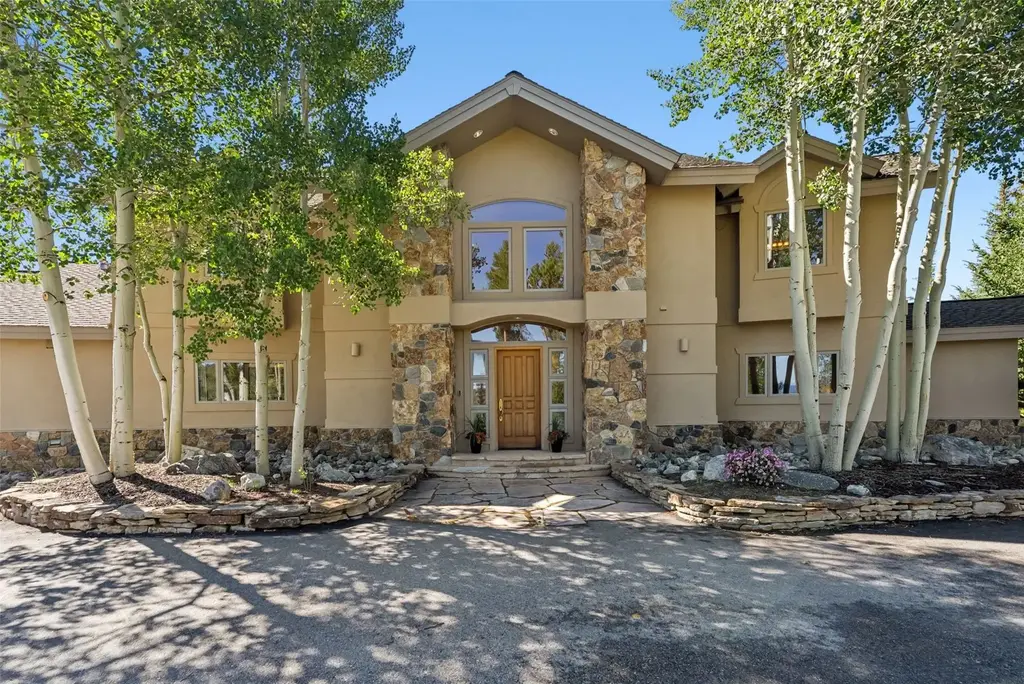 1165 Emerald Road, Silverthorne