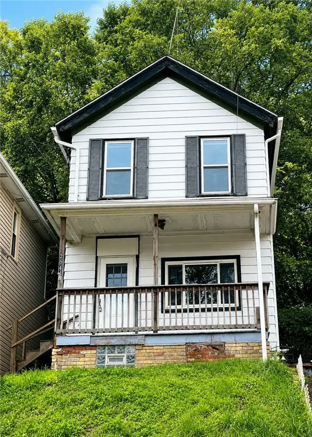 2544 Beaver Avenue, Monaca