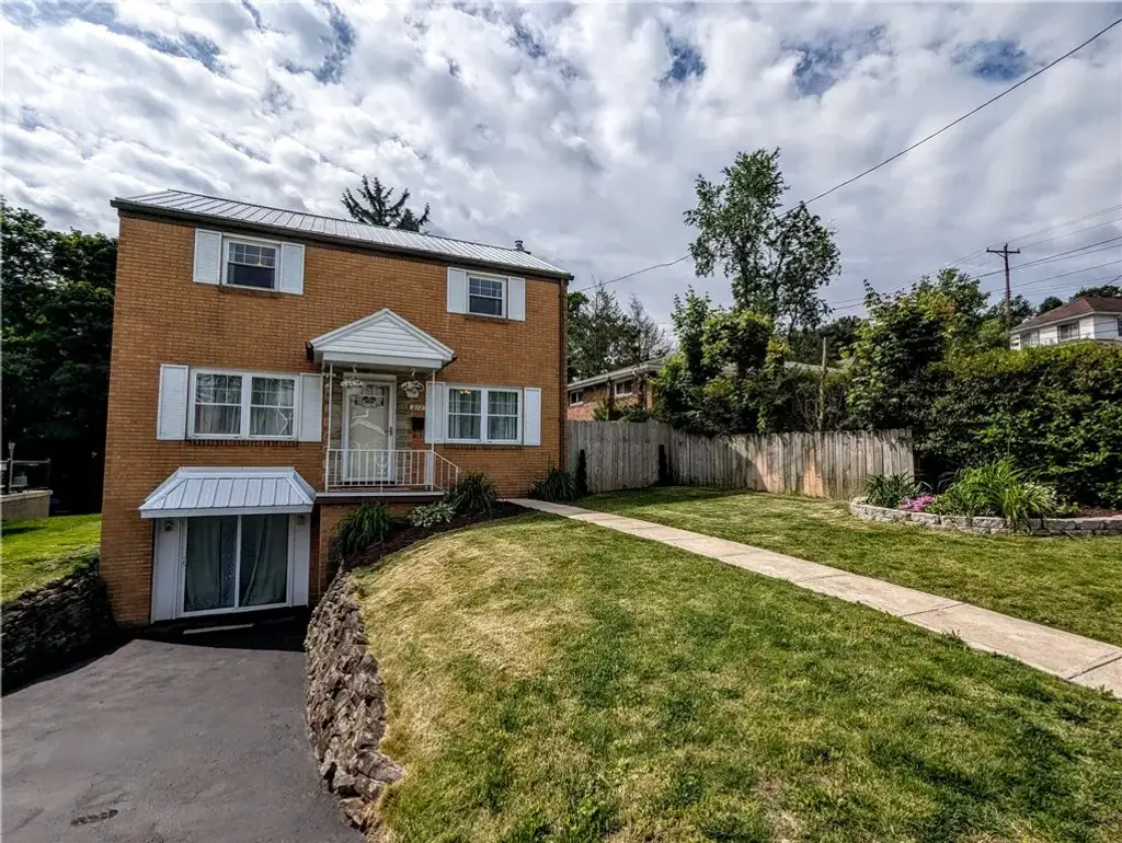 513 Miller Avenue , Munhall