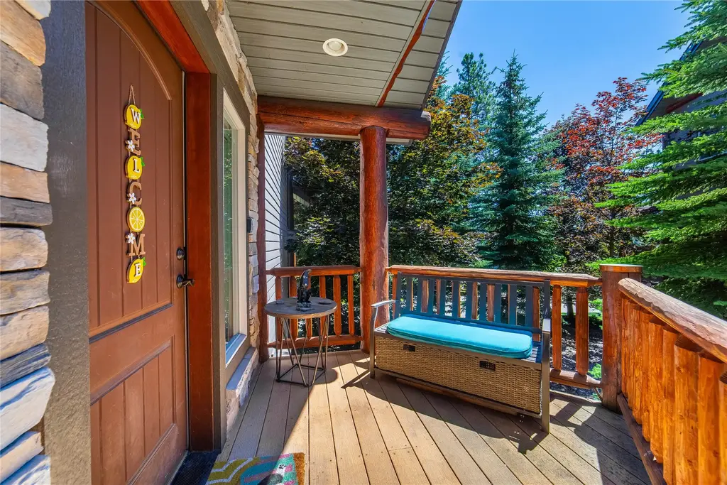 396 N Juniper Bay Road 8, Somers