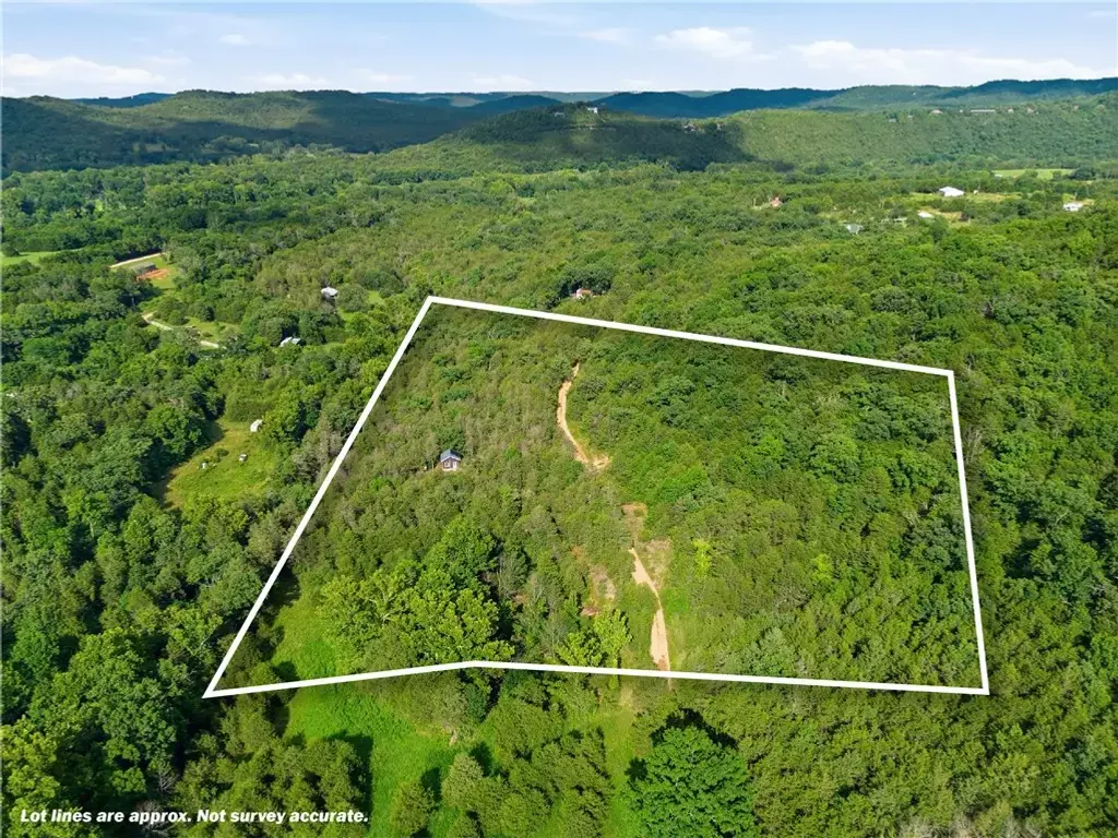 19010 Highway 62, Eureka Springs
