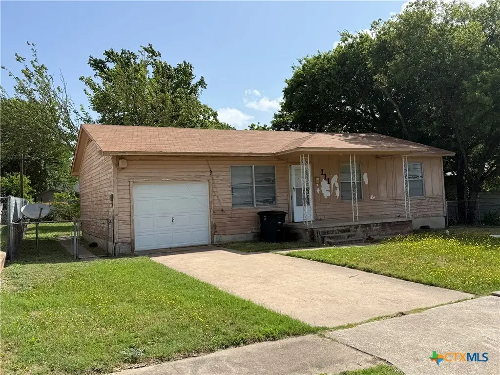 111 W Vardeman Avenue, Killeen