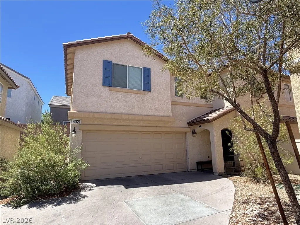 Photo of Listing #2799579