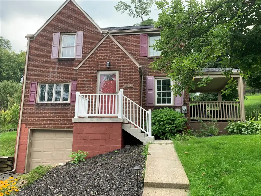 247 Mcmurray Road , Upper St Clair