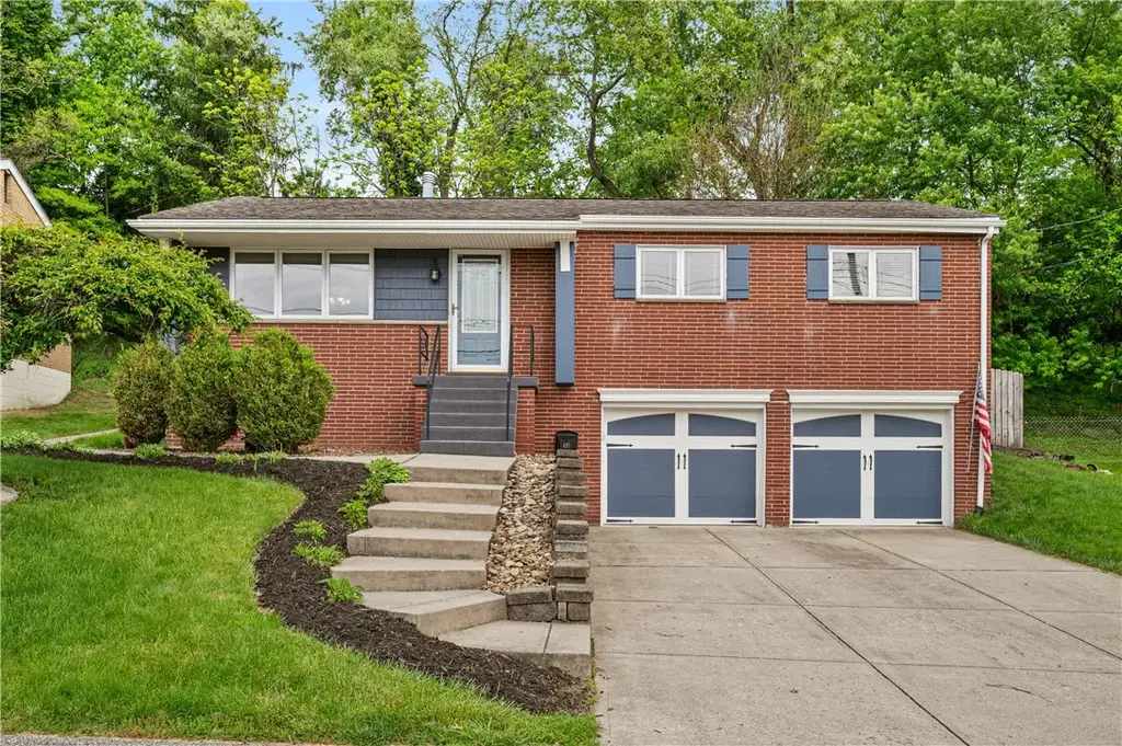 420 Macbeth Drive , Penn Hills
