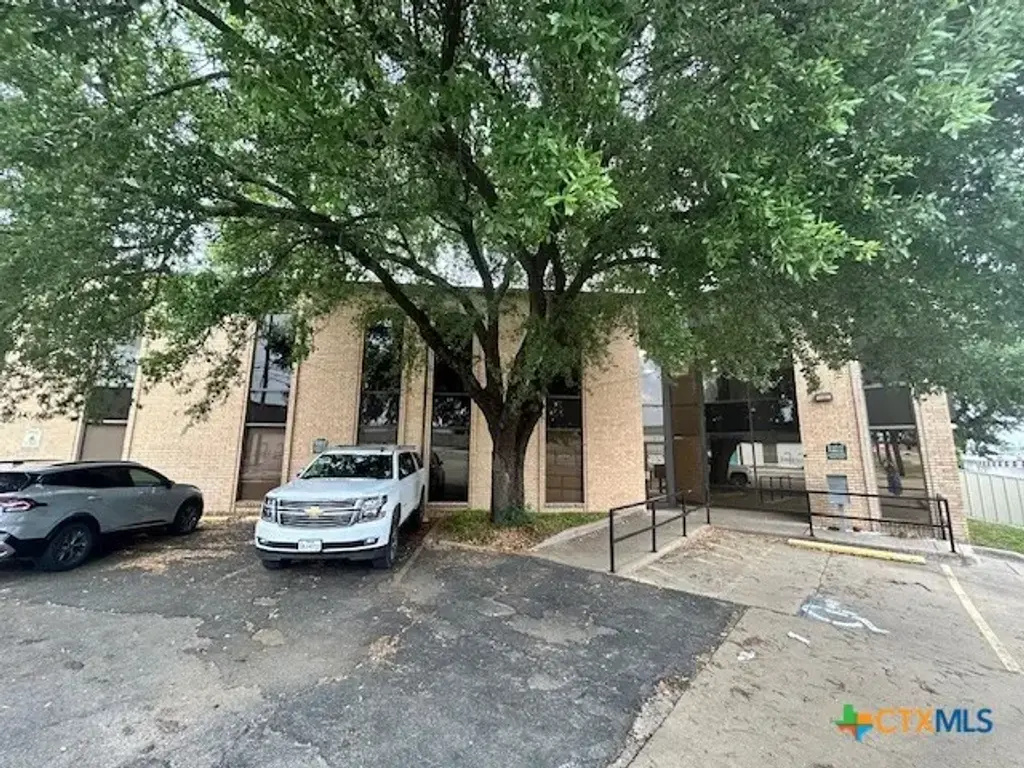 3500 H K Dodgen Loop, Temple