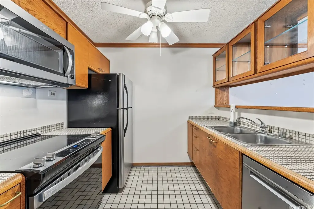 60 N Beretania Street # 407, Honolulu