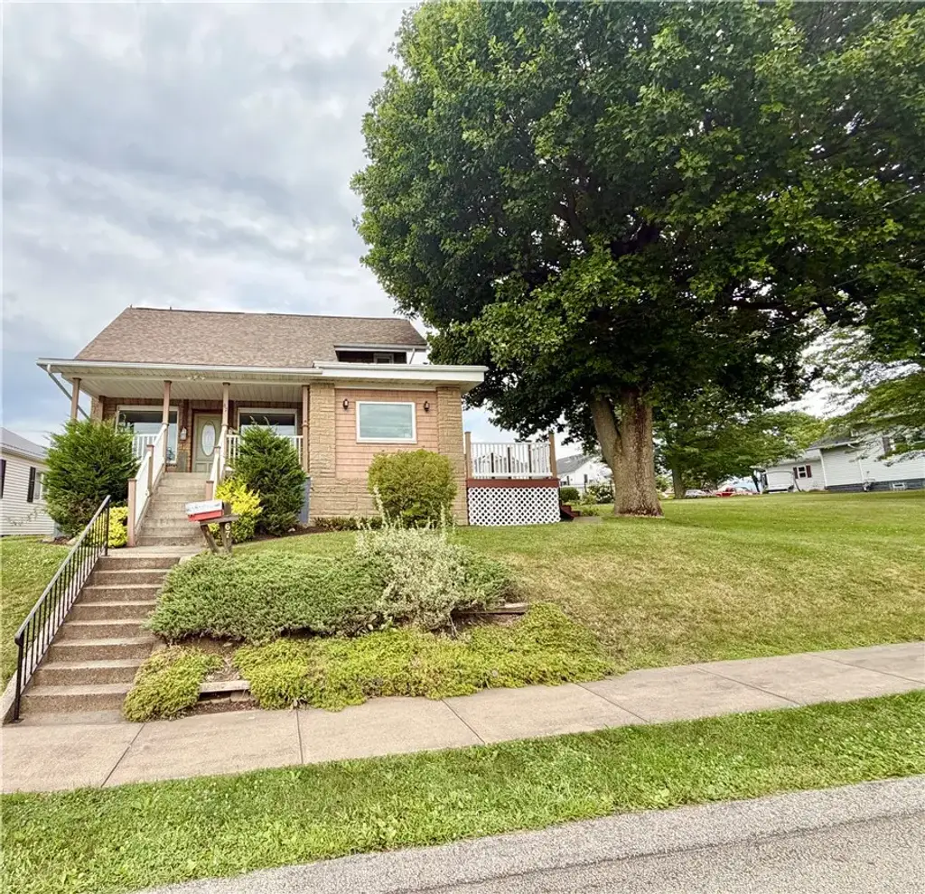 67 Redwood Avenue , North Union