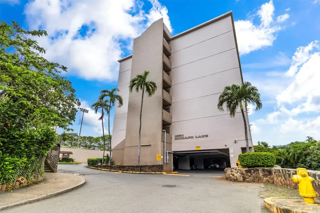 1260 Richard Lane # 513, Honolulu