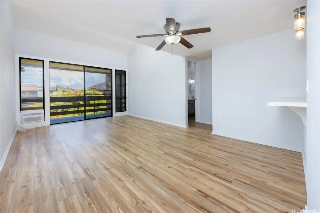 1015 Aoloa Place # 448, Kailua