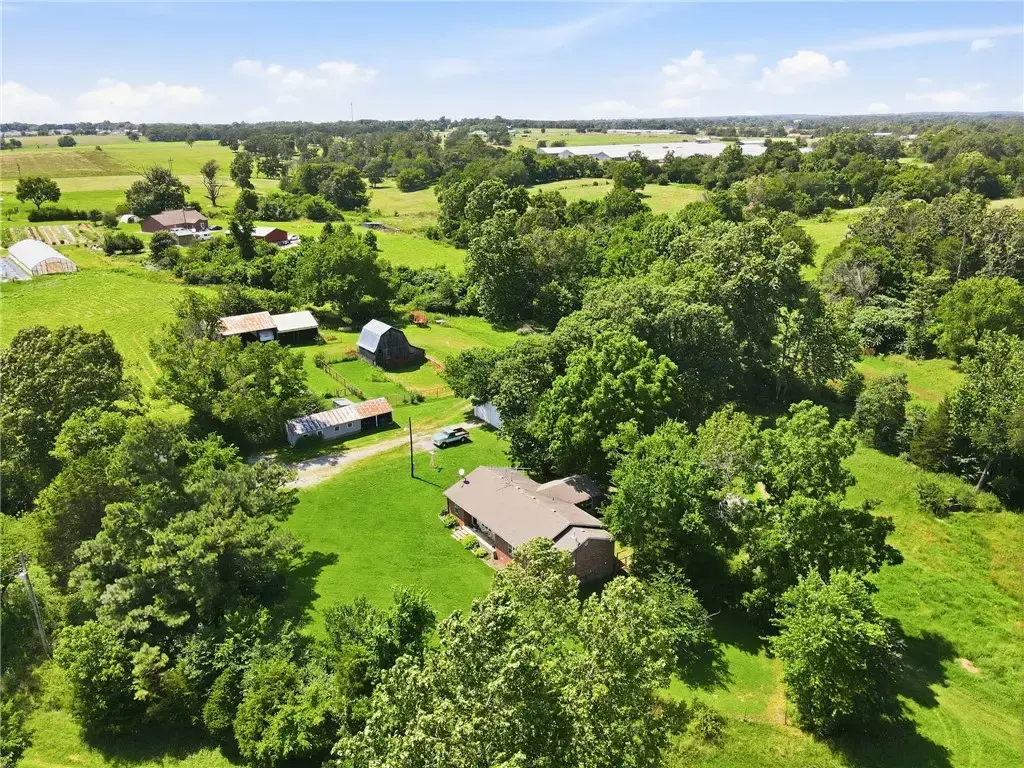 228 W 1st Avenue, Highfill