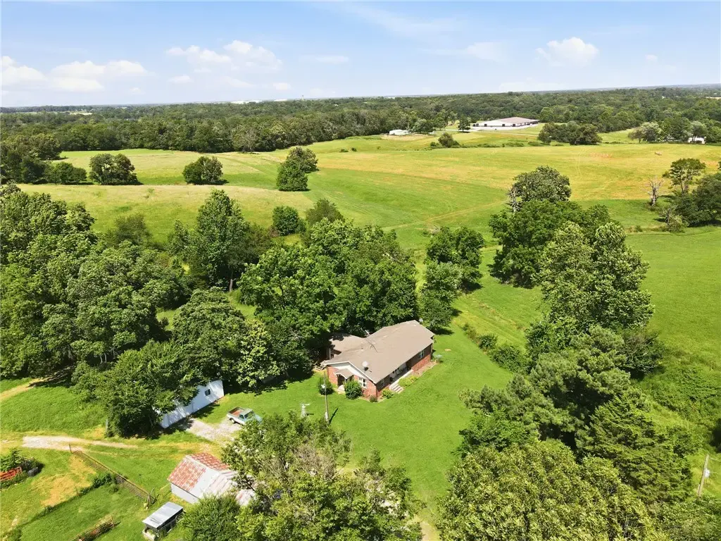 228 W 1st Avenue, Highfill