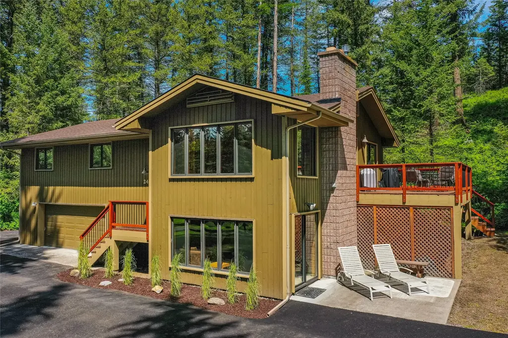 235 & 245 Diamond Court, Whitefish