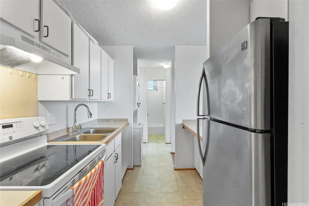 909 Ala Nanala Street # 1001, Honolulu