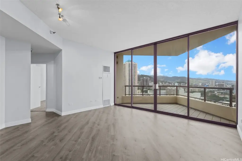 725 Kapiolani Boulevard # 2306, Honolulu