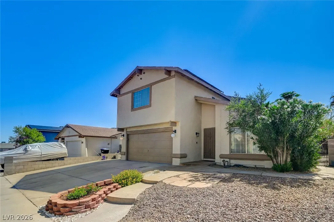 Photo of Listing #2799554