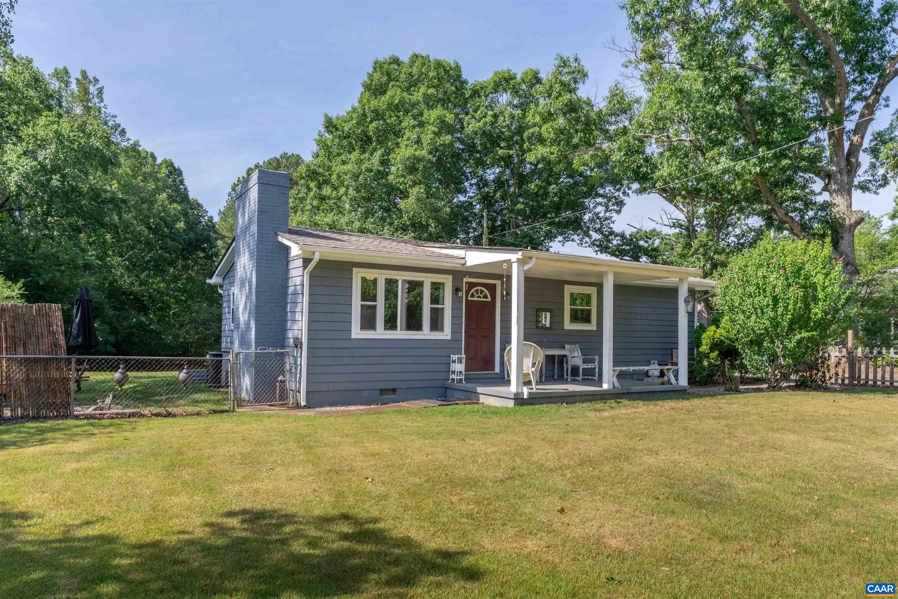 120 Antioch Rd, Scottsville