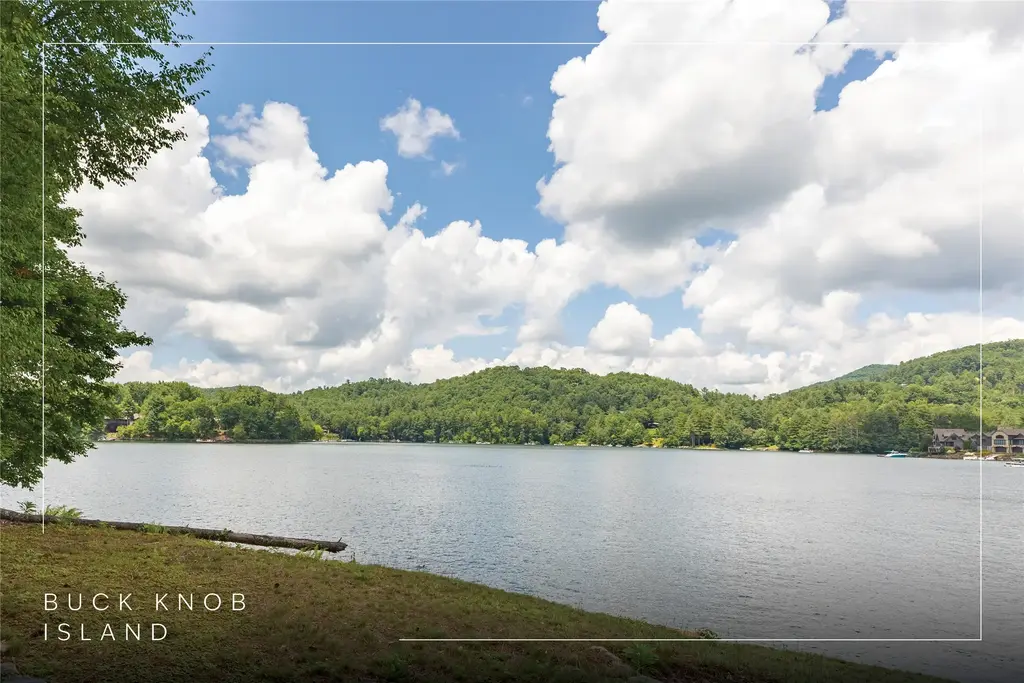 Lot 8 Buck Knob Island, Glenville