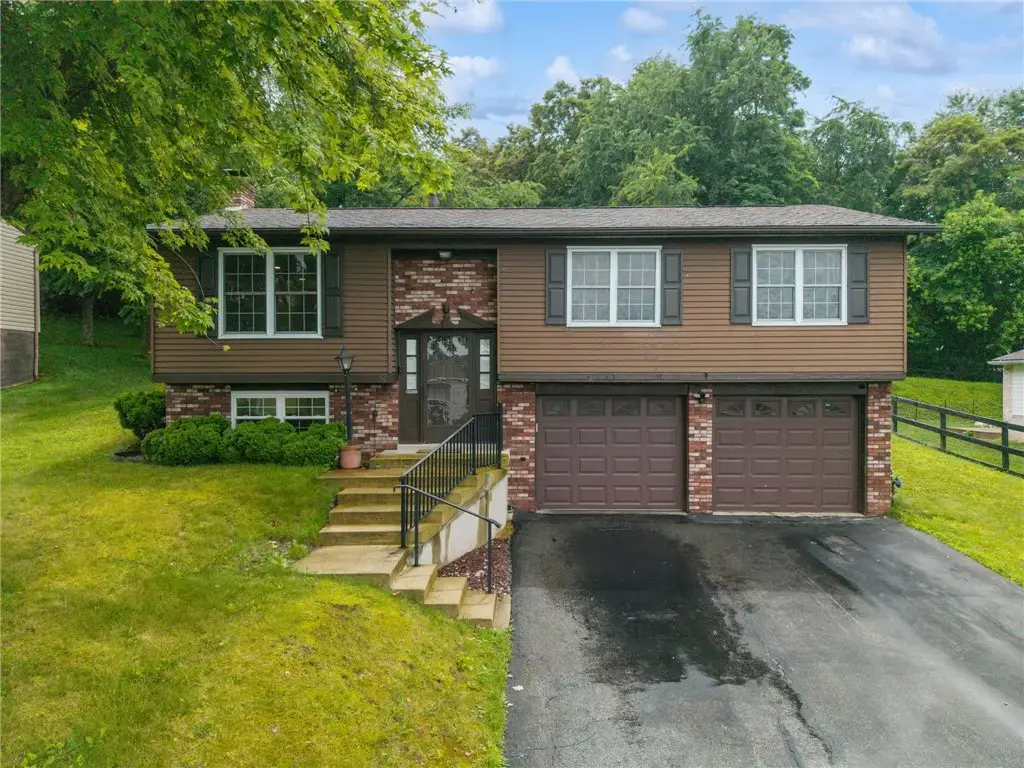 34 Tami Drive , Hempfield