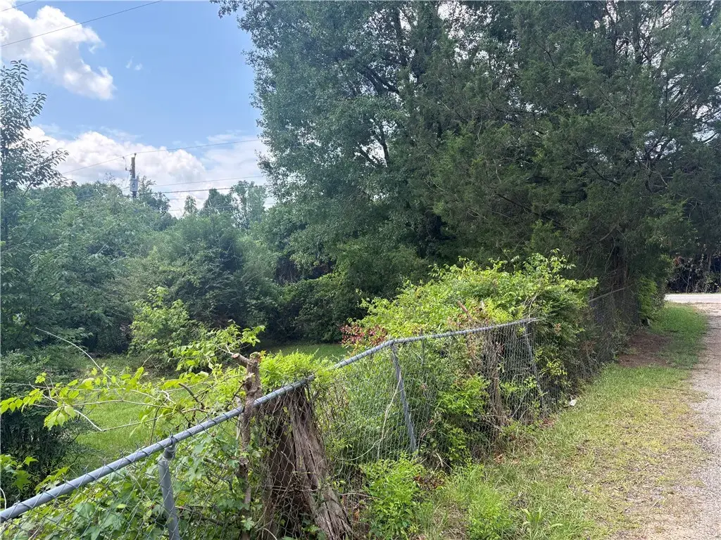 1312 Old Columbus Rd, Opelika