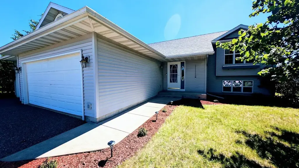 4127 116th Street, Chippewa Falls