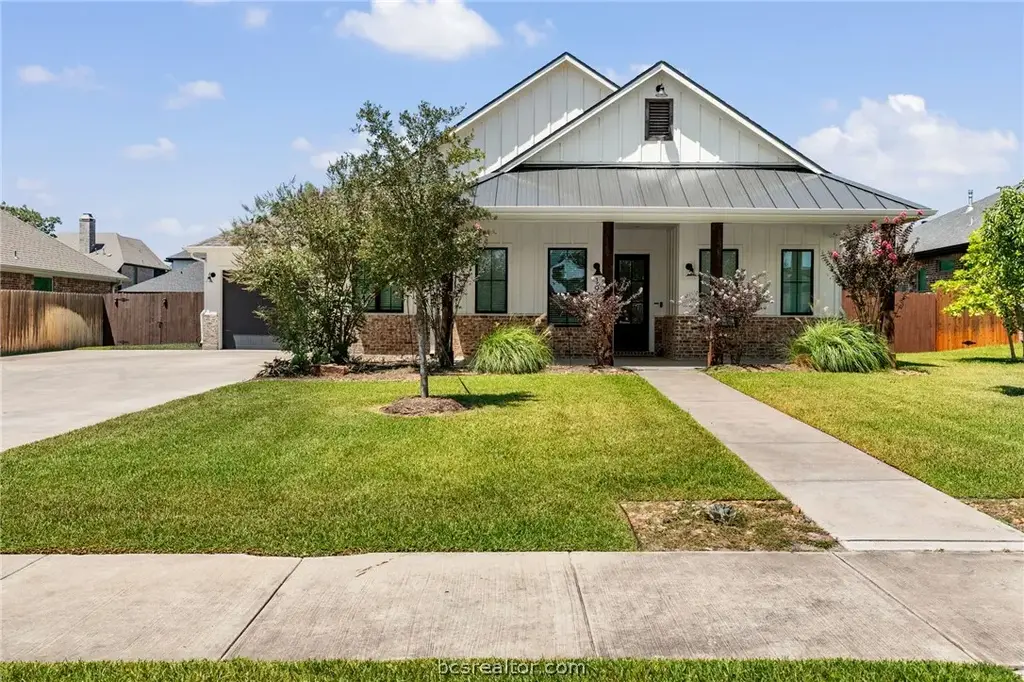 1931 Spanish Moss Drive, College Station