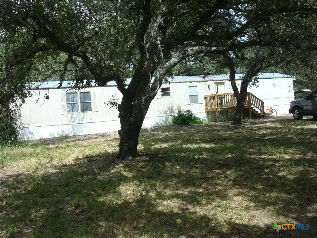 118 Country Oaks Drive, La Vernia