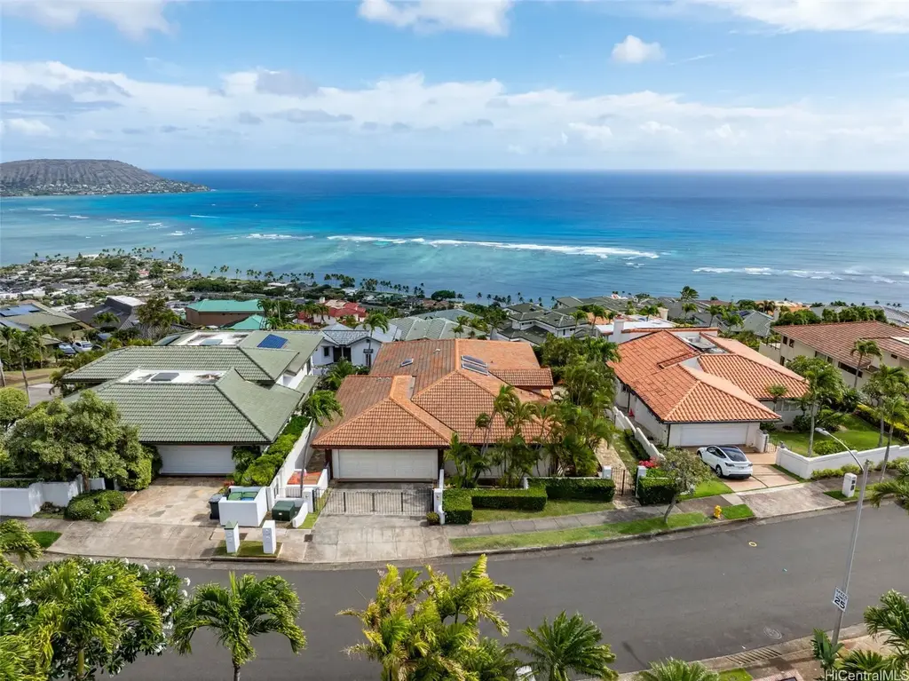 167 Maono Place, Honolulu