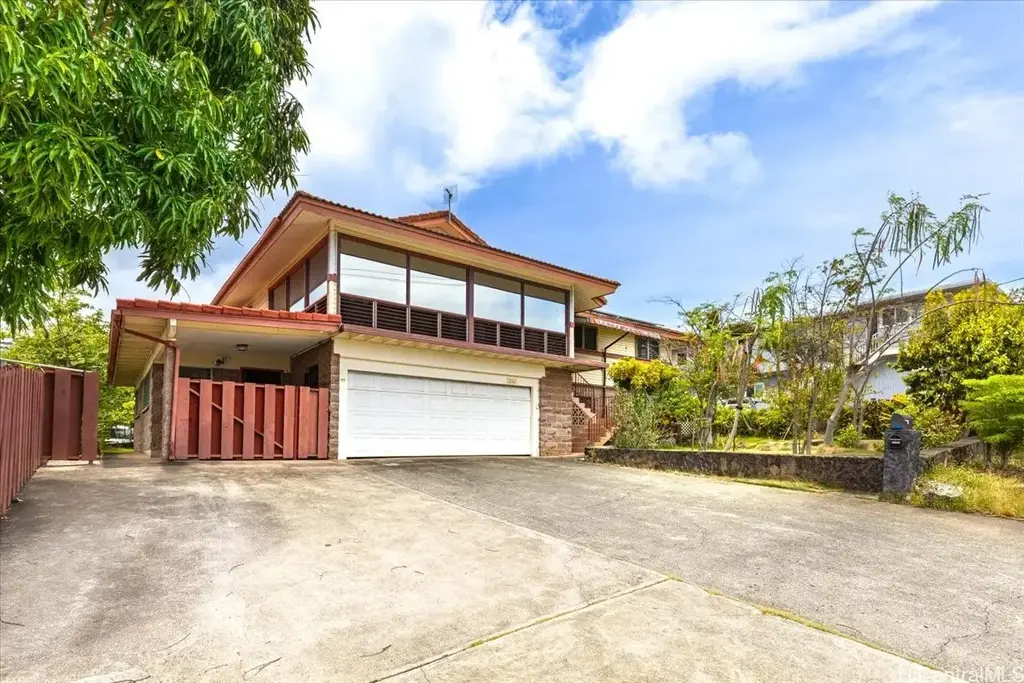 1244 Hala Drive, Honolulu