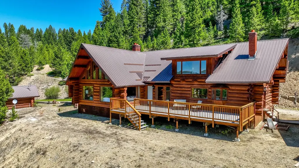3280 Blossburg Road, Elliston