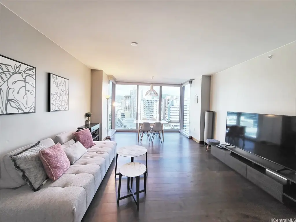 1555 Kapiolani Boulevard # 1012, Honolulu