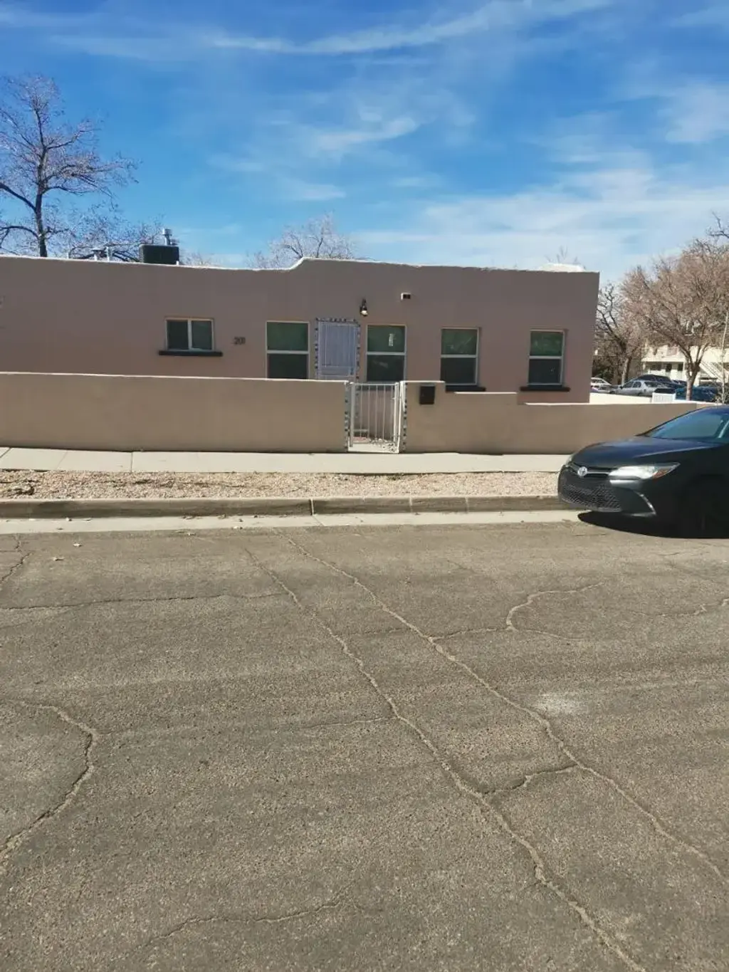 201 Pine Street Se, Albuquerque