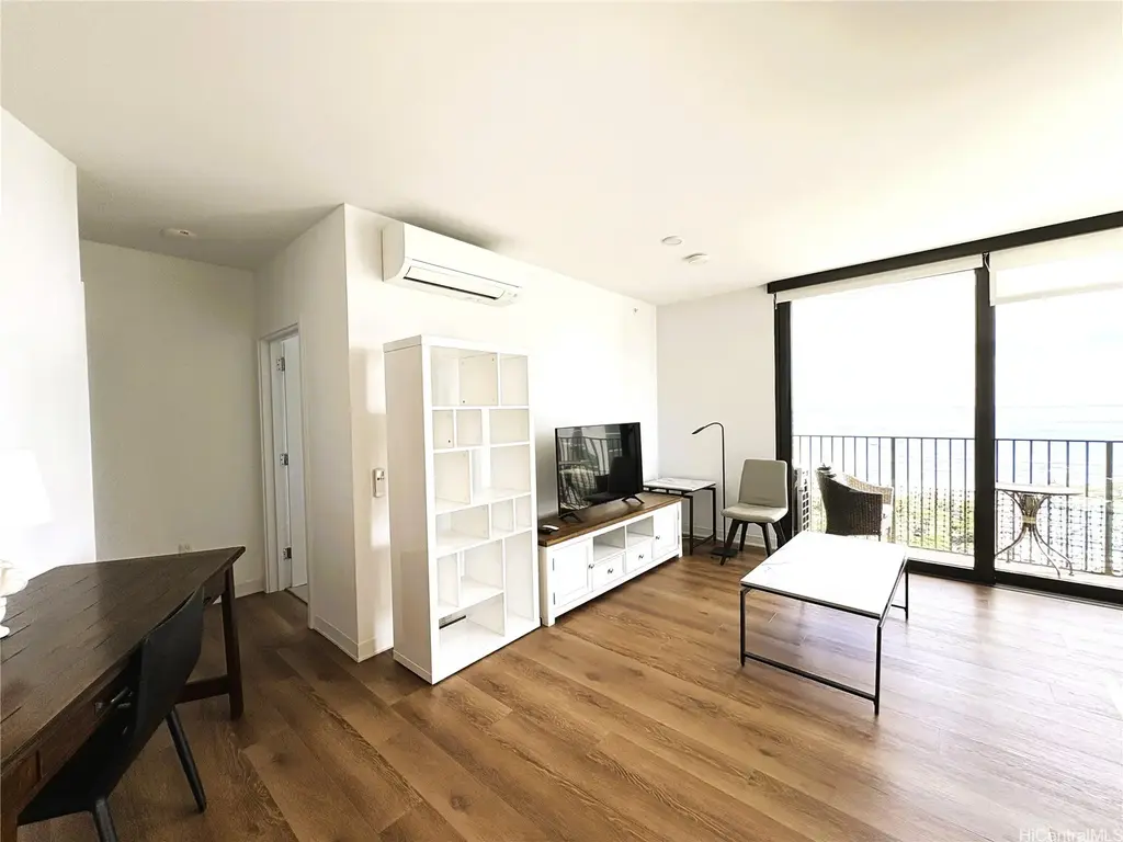 987 Queen Street # 2900, Honolulu