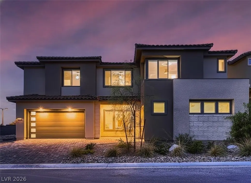 12137 Sage Thunder Avenue, Las Vegas