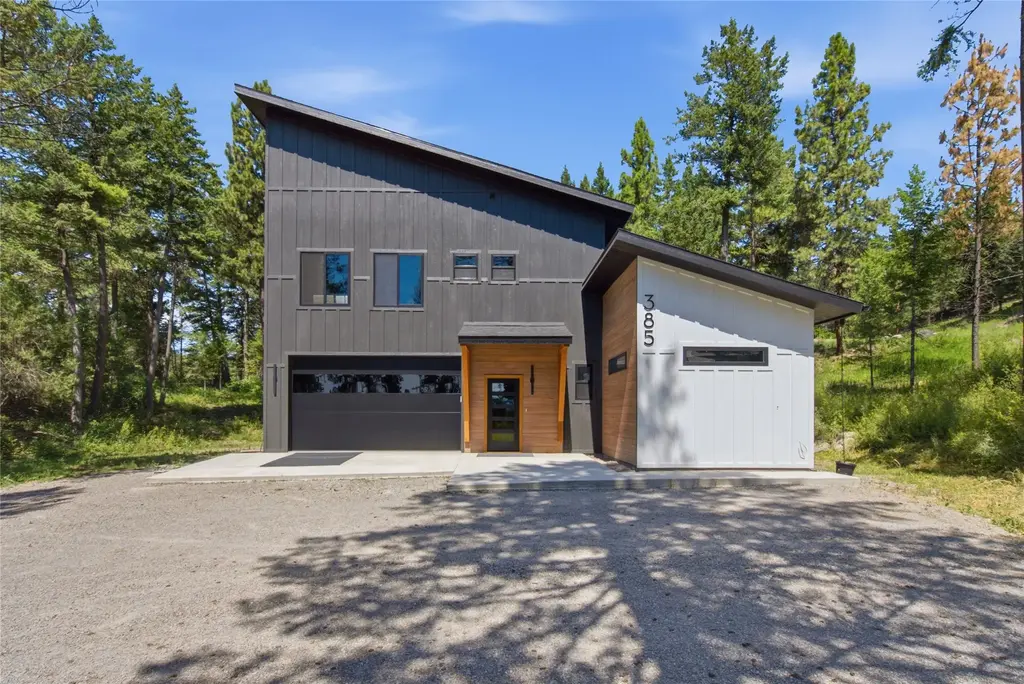 385 S Eighty Drive, Somers