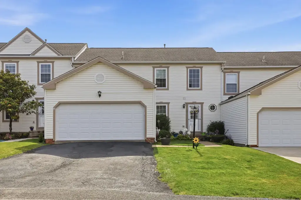 13 Sunset Court, Cranberry