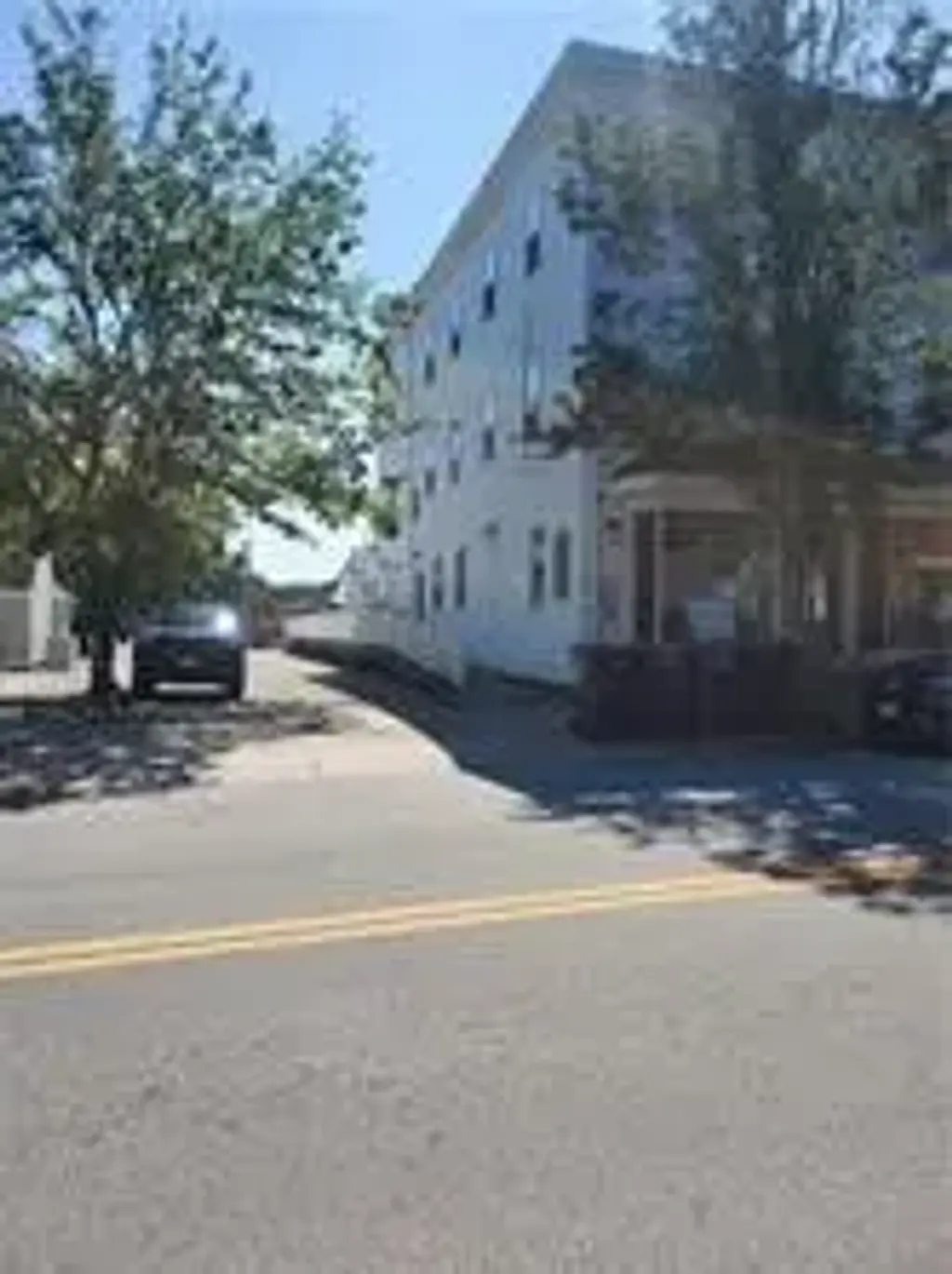 7 Main St # 203, North Kingstown