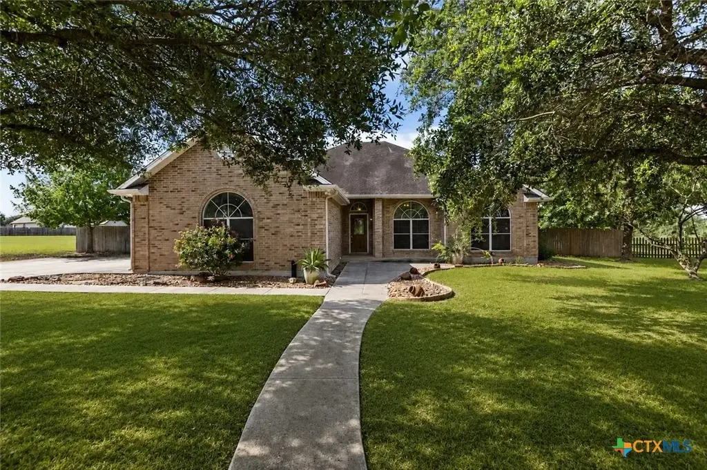 137 Bonnies Way, New Braunfels