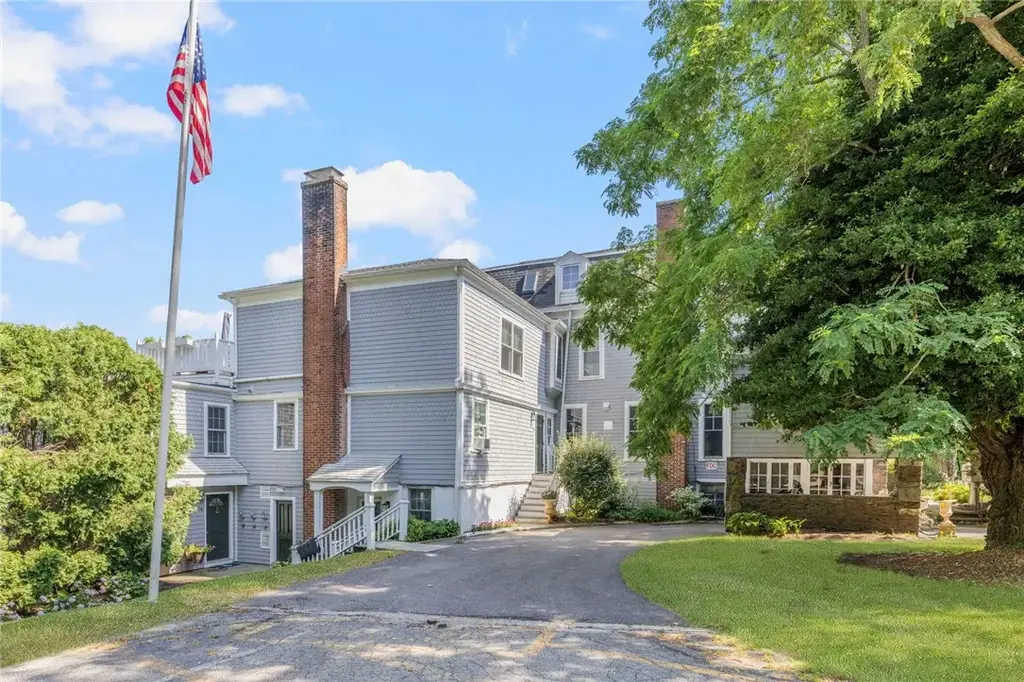 44 Bliss Mine Rd # 10, Middletown