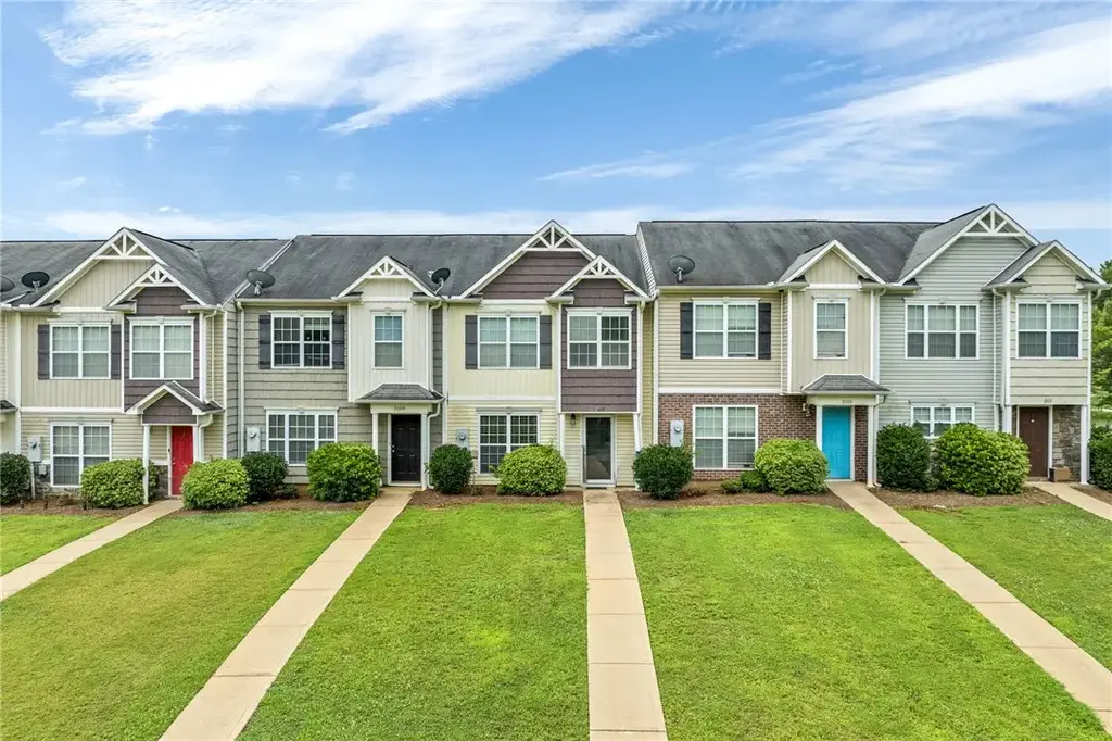 2107 Cobblestone Dr, Opelika
