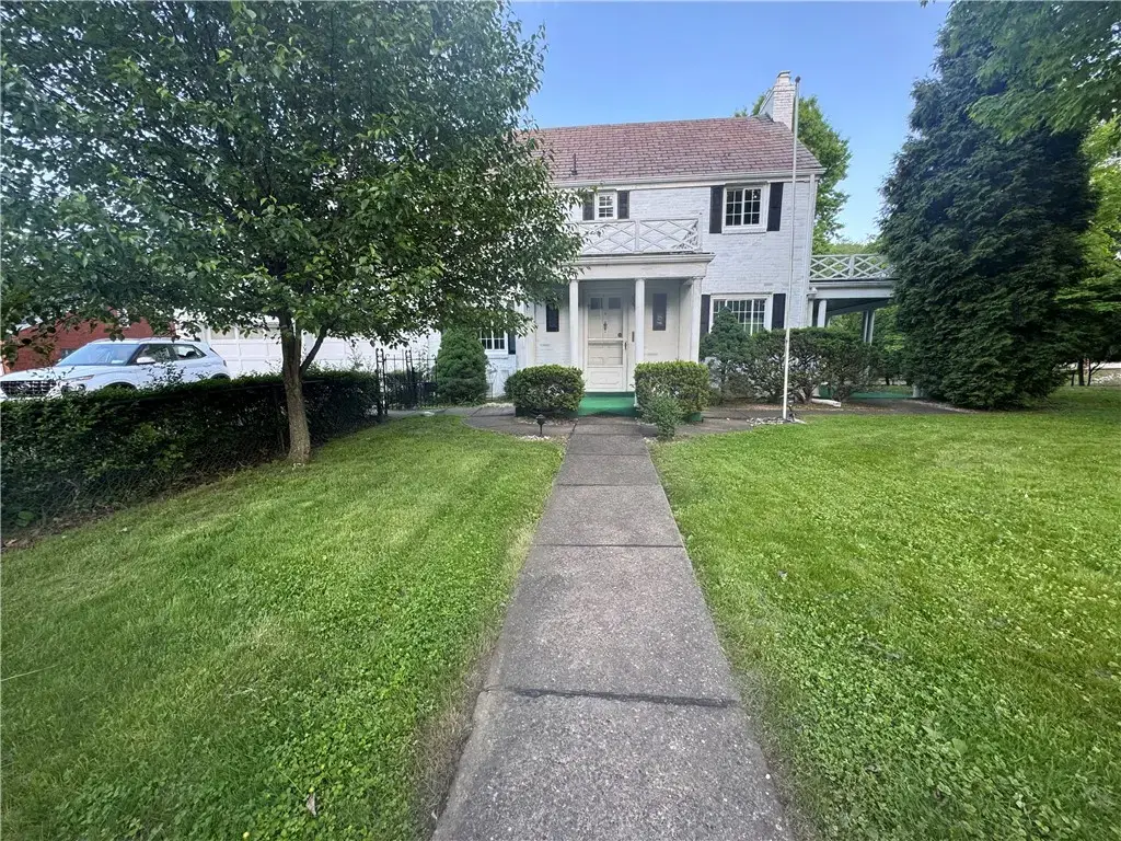 1006 Old Gate Road , Wilkinsburg