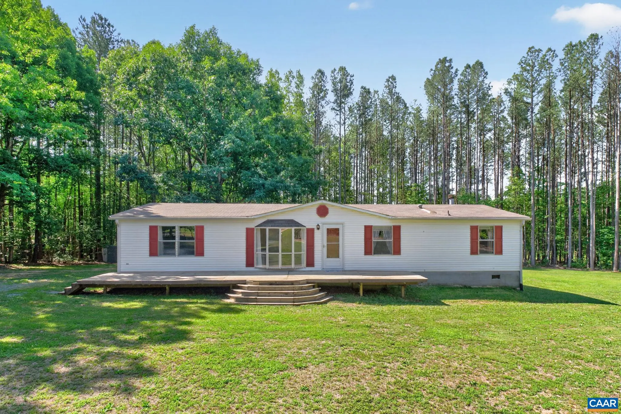 5362 Rolling Rd, Scottsville