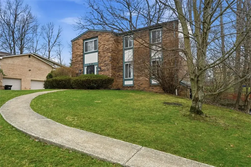 9917 Moccasin Trail , McCandless