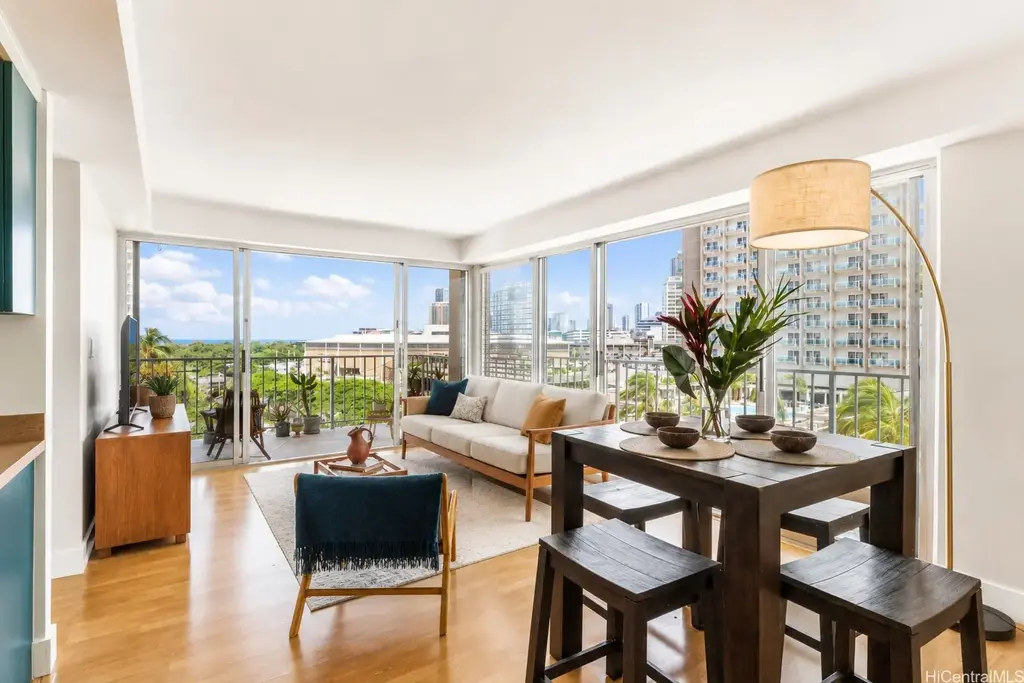 419 Atkinson Drive # 907, Honolulu