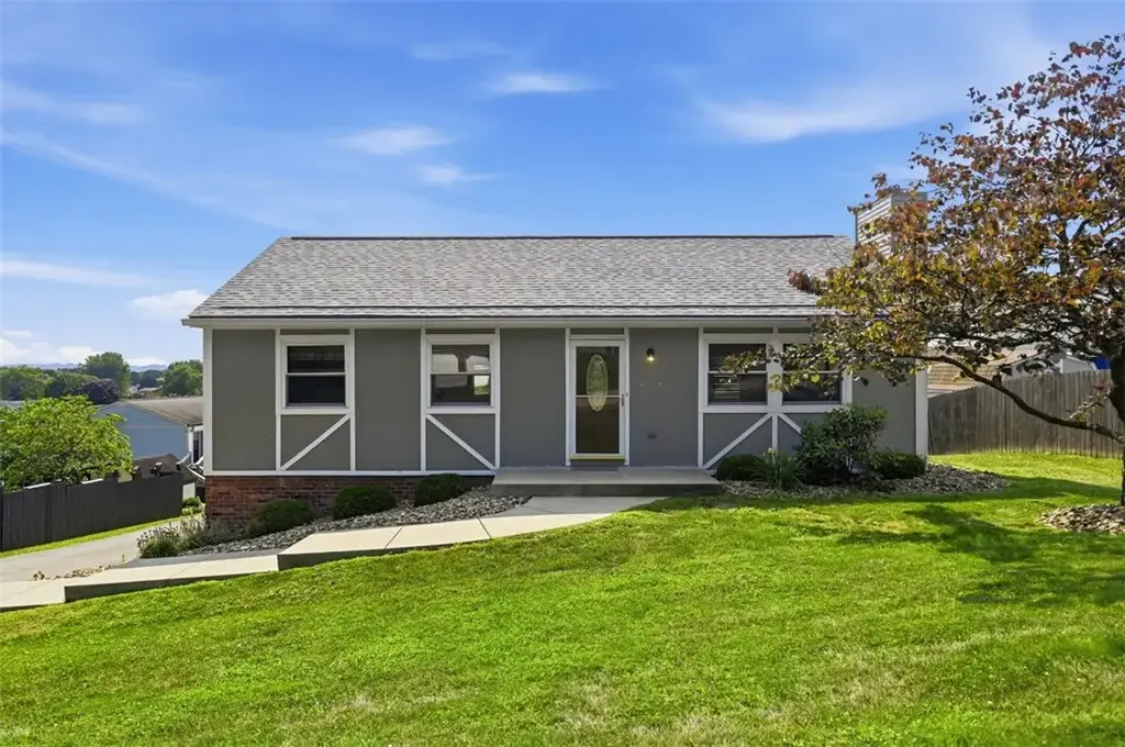 390 Gemini Drive, Economy