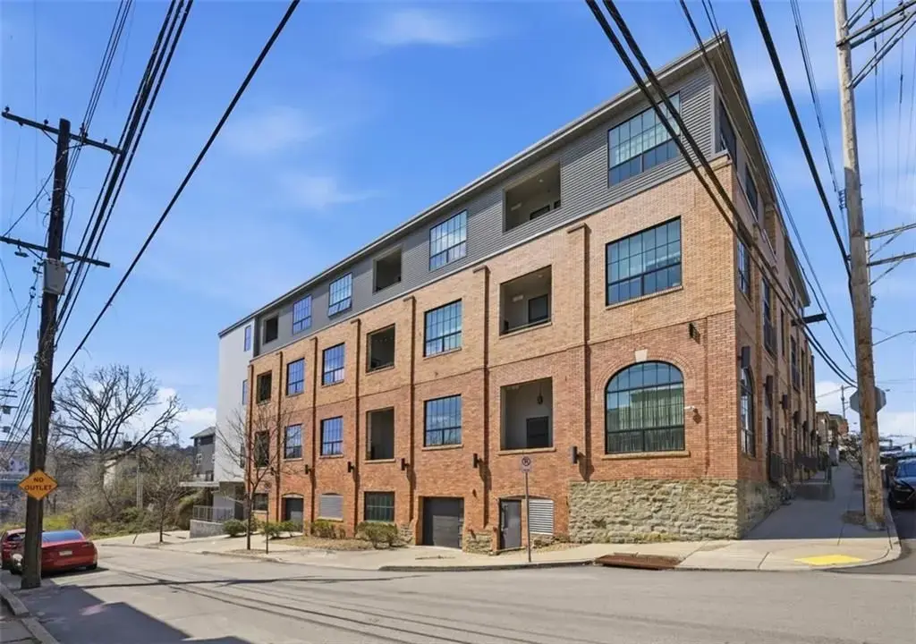 622 Gross Street 306, Bloomfield