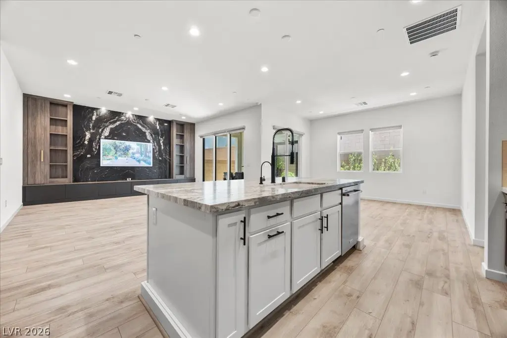 8971 Coastal Oaks Street, Las Vegas
