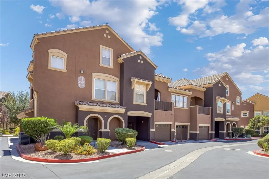3975 N Hualapai Way 264, Las Vegas